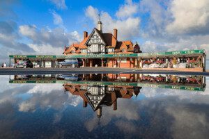 St Annes Pier Phil Downie.jpg
